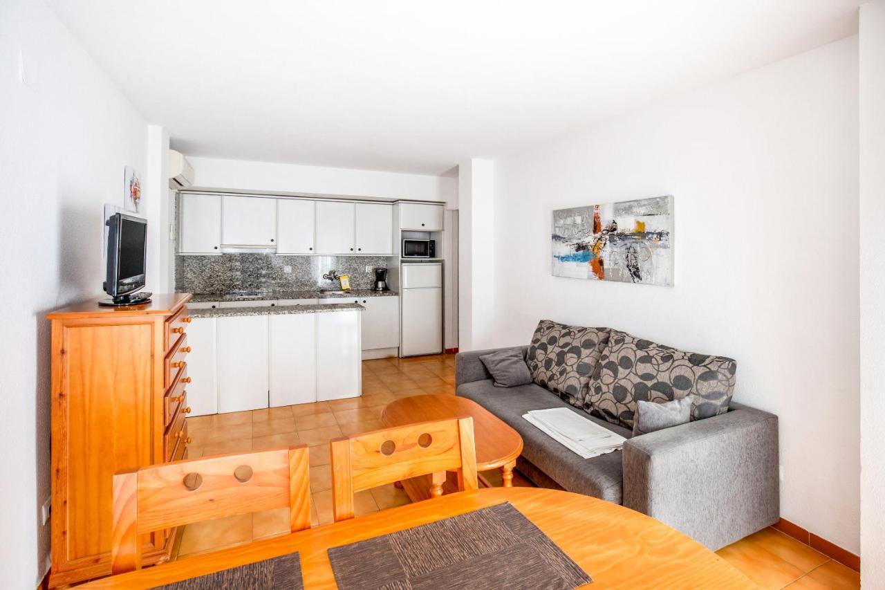 Apartaments Palamos - Pal Beach Экстерьер фото