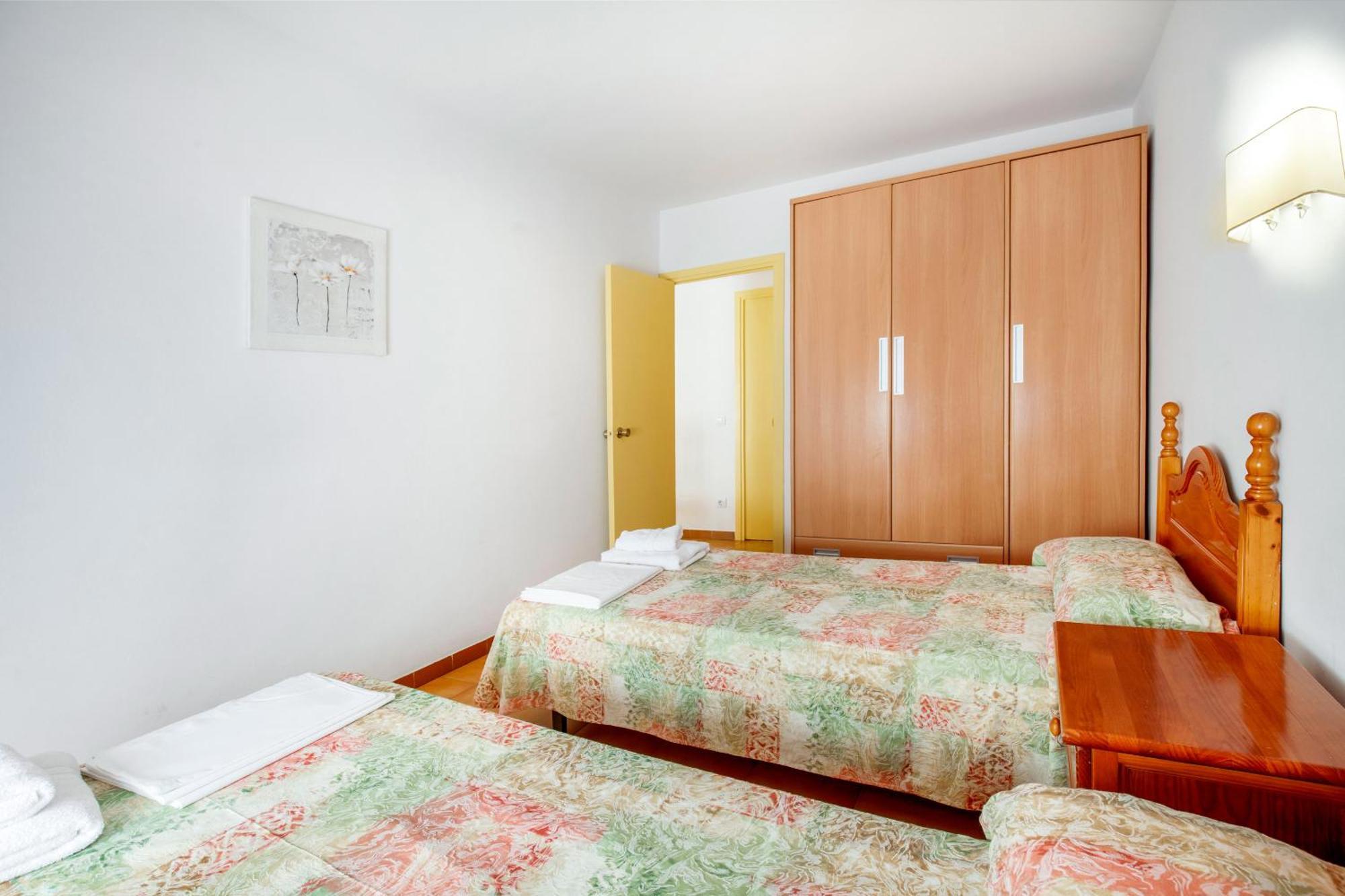 Apartaments Palamos - Pal Beach Экстерьер фото