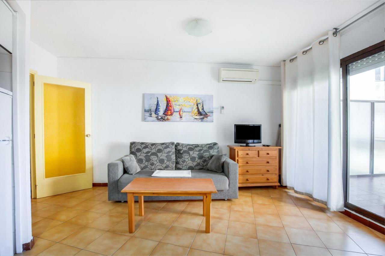 Apartaments Palamos - Pal Beach Экстерьер фото